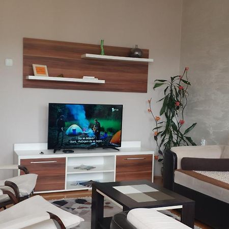 Apartman Sweet Dreams 1 Ниш Экстерьер фото